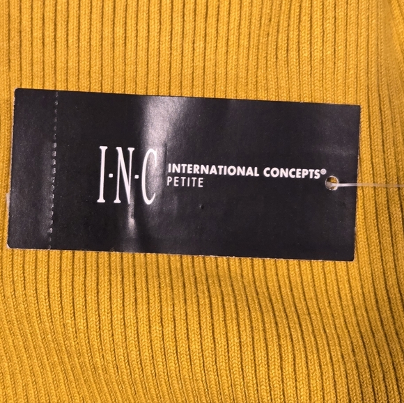 I.N.C Ribbed Short Sleeve Gold Sweater NWT Size Petite Petite - Picture 6 of 8